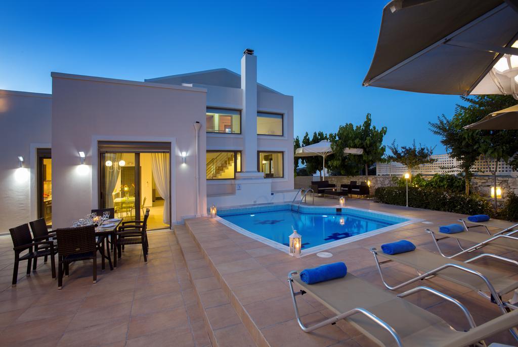 Salvia Villas Skouloúfia Rum bild