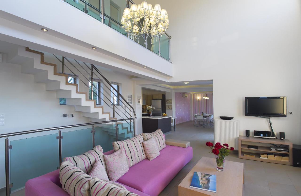 Salvia Villas Skouloúfia Exteriör bild